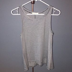 Women’s medium stripped tank
